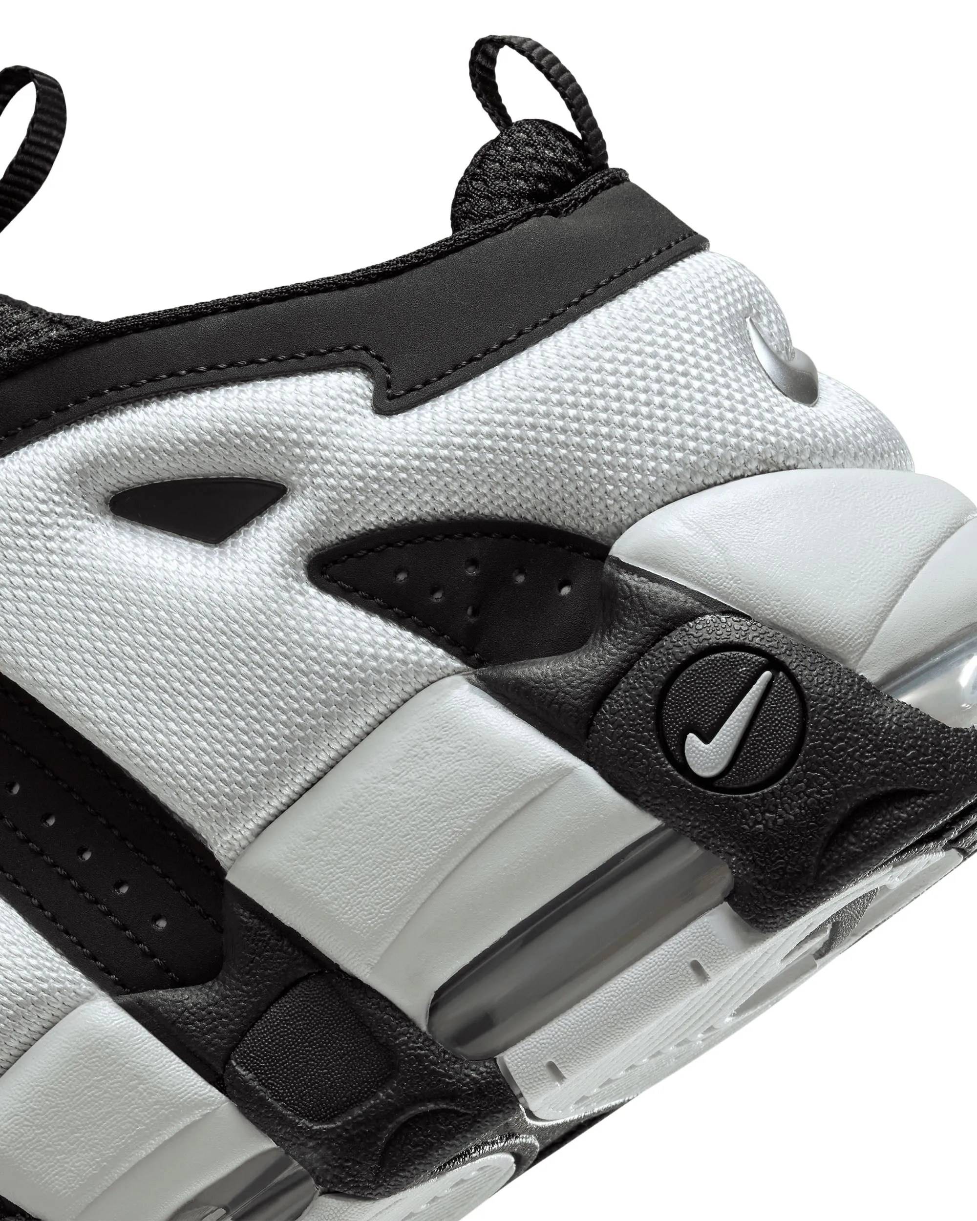 Air More Uptempo Low - Black / Photon Dust / Metallic Silver