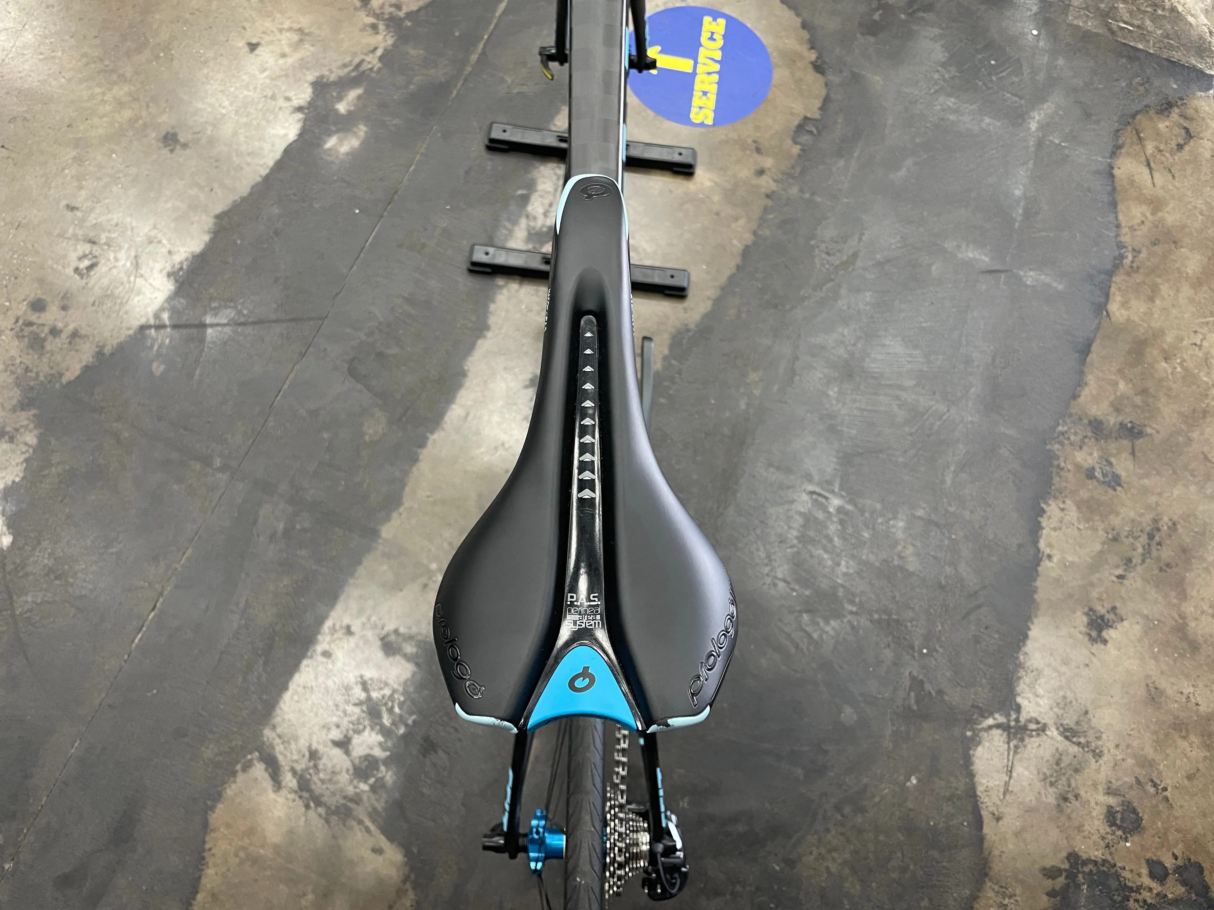 Felt FR2 Shimano Ultegra Di2 - Matte Black/Blue 2017 DEMO