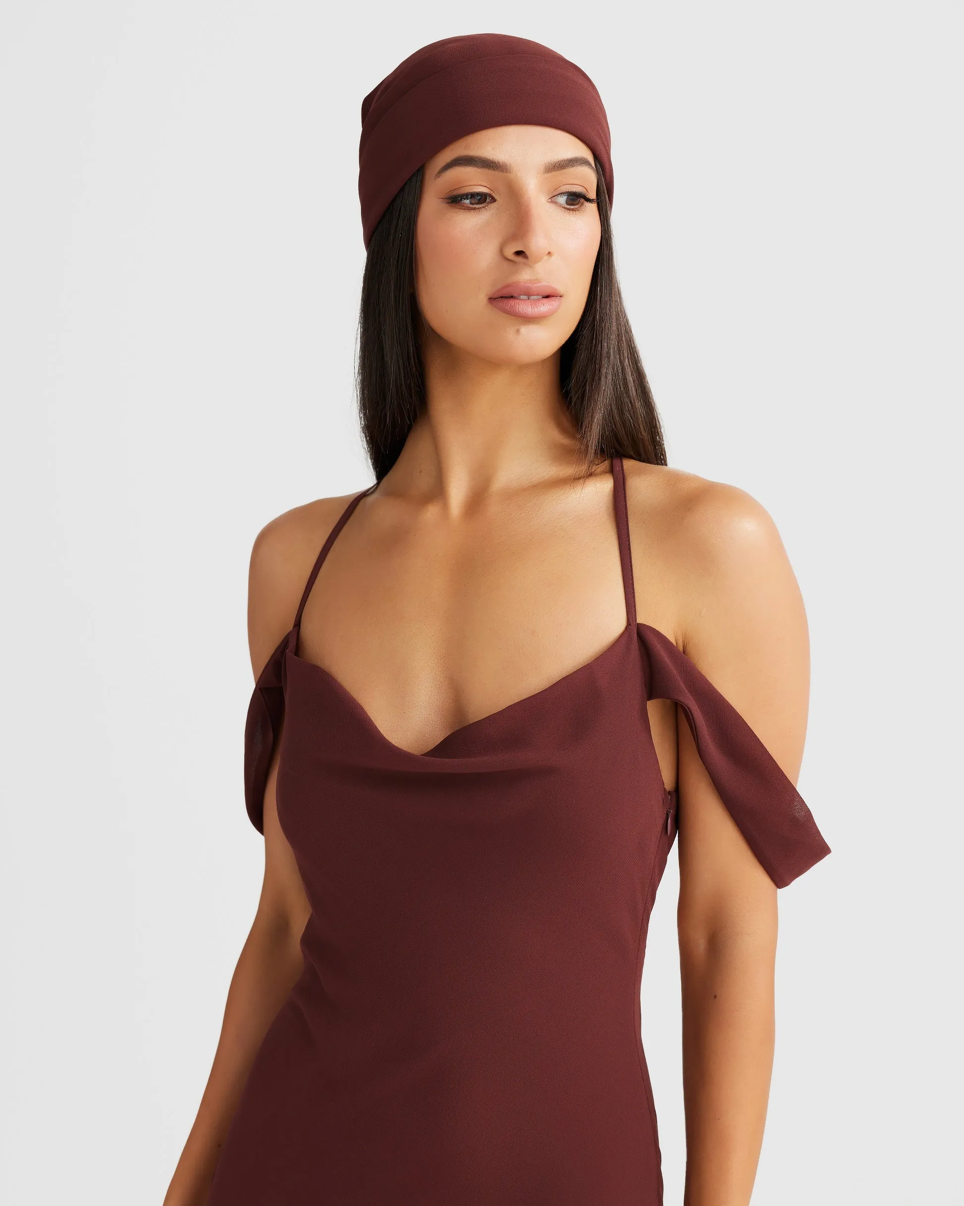 MÉLANI The Label VIENNA Low Back Chiffon Maxi Dress