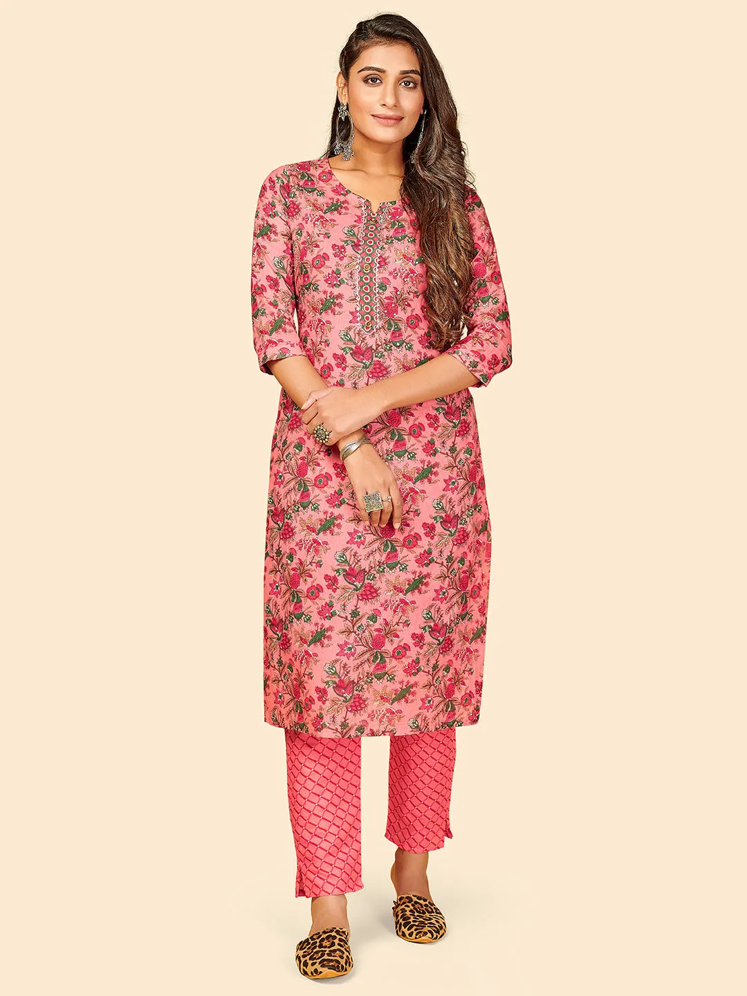 Women'S Printed & Gotta Work Straight Cotton Pink Stitched Kurta With Pant